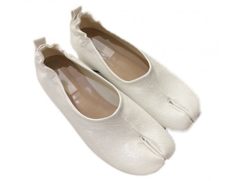 Women Low Heel Split Toe Slippers Soft Bottom Loafers Microfiber Comfy Flats Brief Ladies Moccasins Tabi Ninja Shoes Women Low Heel Split Toe Slippers Soft Bottom Loafers Microfiber Comfy Flats Brief Ladies Moccasins Tabi Ninja Shoes