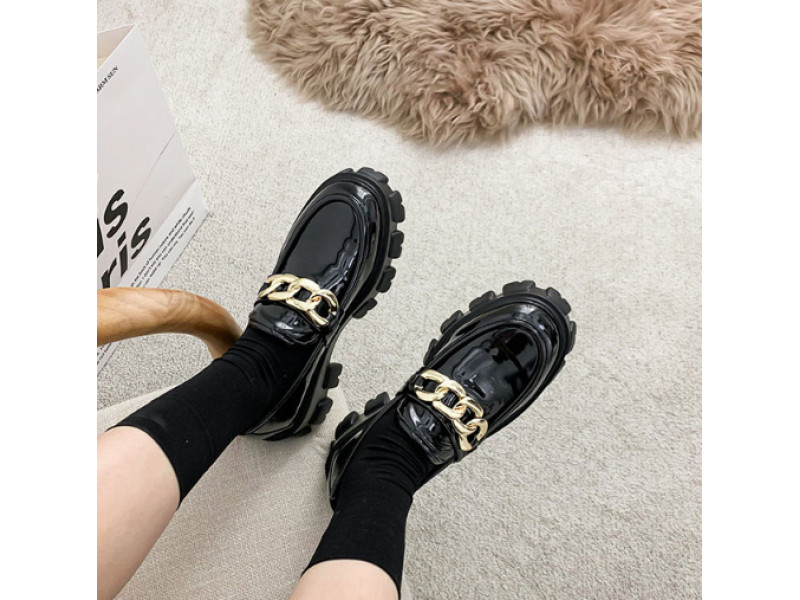 Fashion Gold Color Chain Accessories Patent Leather Platform Shoes for Women Lolita Style Casual All-match High Heels Pumps Fashion Gold Color Chain Accessories Patent Leather Platform Shoes for Women Lolita Style Casual All-match High Heels Pumps