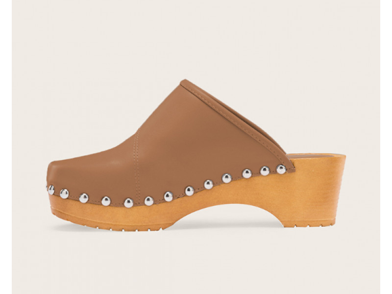 Summer New Leather Mid Heel Platform Sandals Fashion Trend Shoes for Women's Party Shoes Chunky Rivet Slippers Summer New Leather Mid Heel Platform Sandals Fashion Trend Shoes for Women's Party Shoes Chunky Rivet Slippers